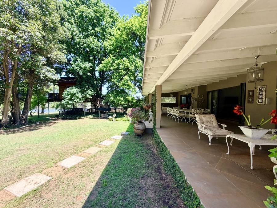 7 Bedroom Property for Sale in Mullersrust Free State